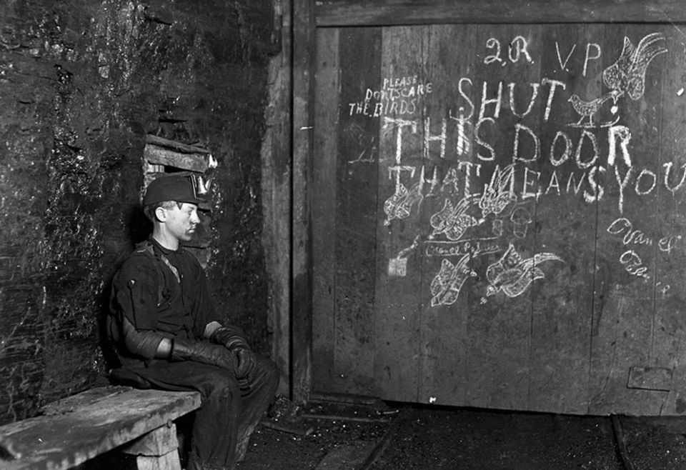 Lewis Hine：一位攝影師的“摩登時(shí)代”